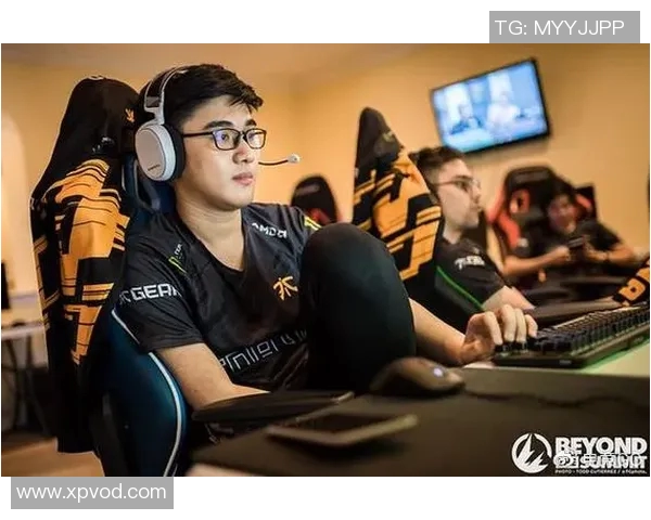 深度对话：李伟在DOTA2世界中的成长与挑战之路