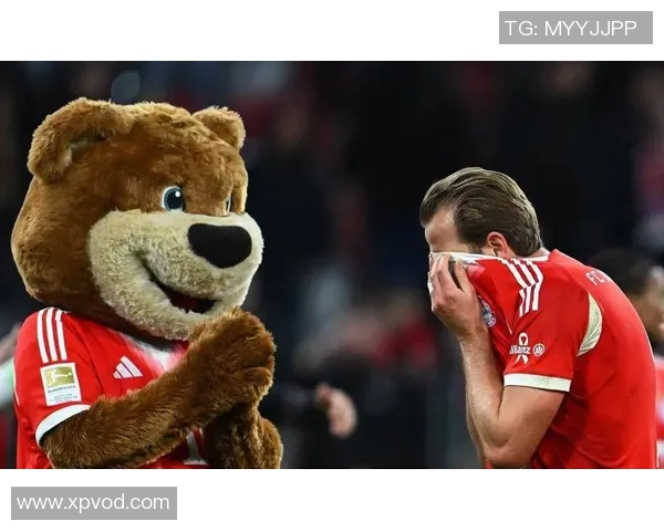 狂人策特破门两次，助德甲球队取胜！